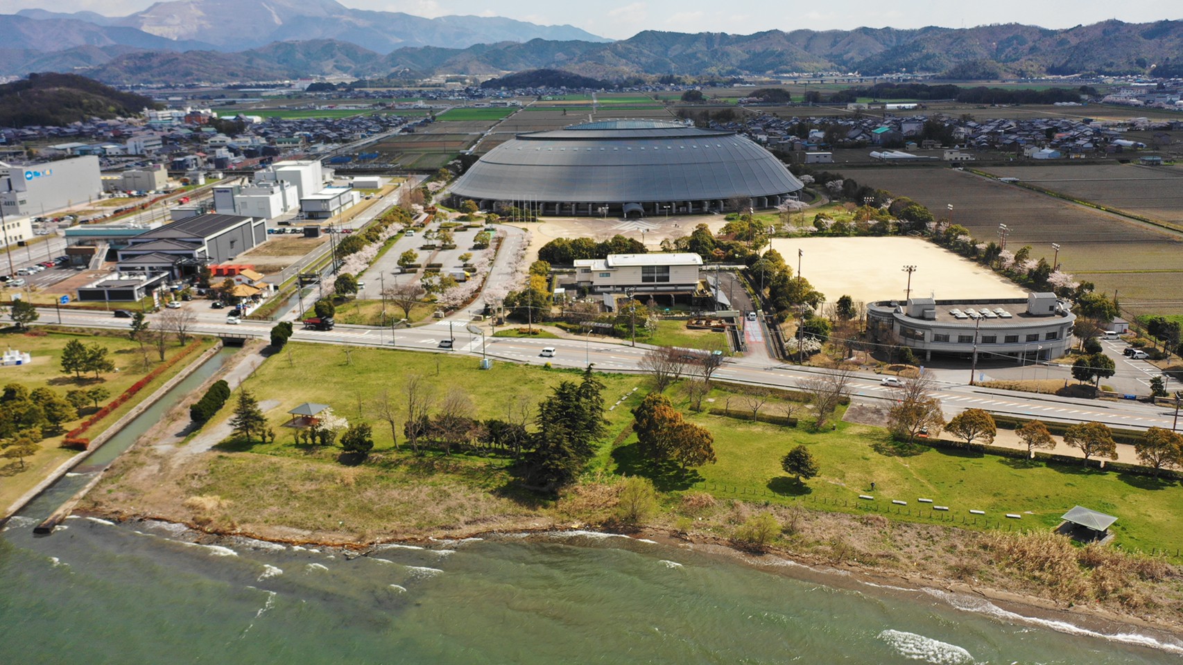 長浜市 湖岸緑地 田村 1 のアウトドア情報 釣り 駐車場 トイレなし 琵琶湖アウトドアマップ