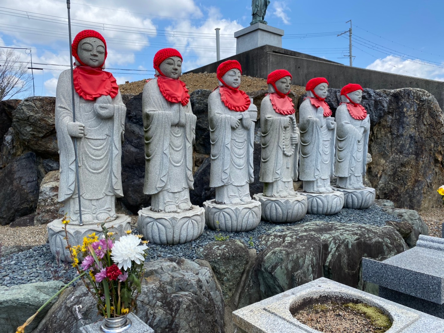 28mの阿弥陀如来像 長浜びわこ大仏 の駐車場 写真ガイド 琵琶湖アウトドアマップ