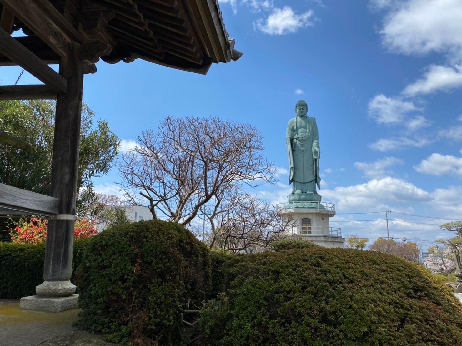 28mの阿弥陀如来像 長浜びわこ大仏 の駐車場 写真ガイド 琵琶湖アウトドアマップ
