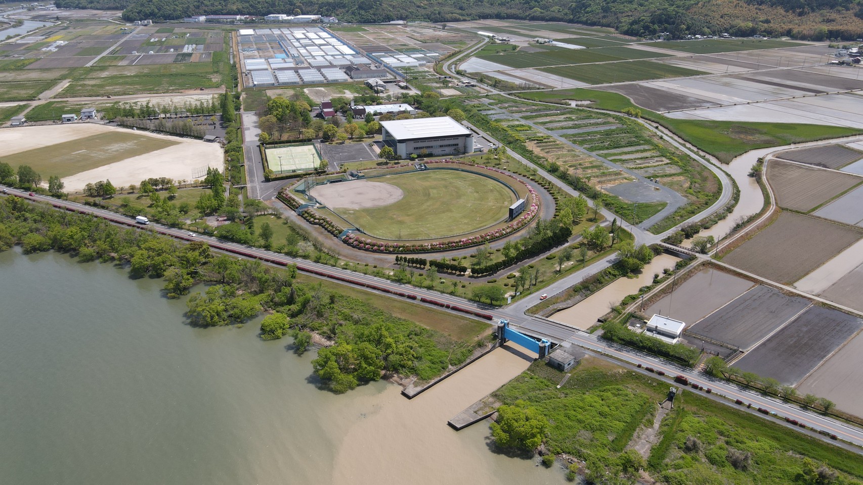 近江八幡市 近江八幡運動公園 のアウトドア情報 駐車場 トイレ 釣り 琵琶湖アウトドアマップ