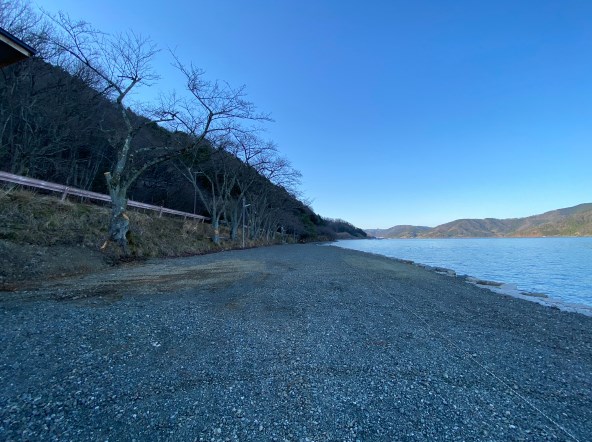 【奥琵琶湖の絶景！】長浜市の『二本松キャンプ水泳場』完全ガイド